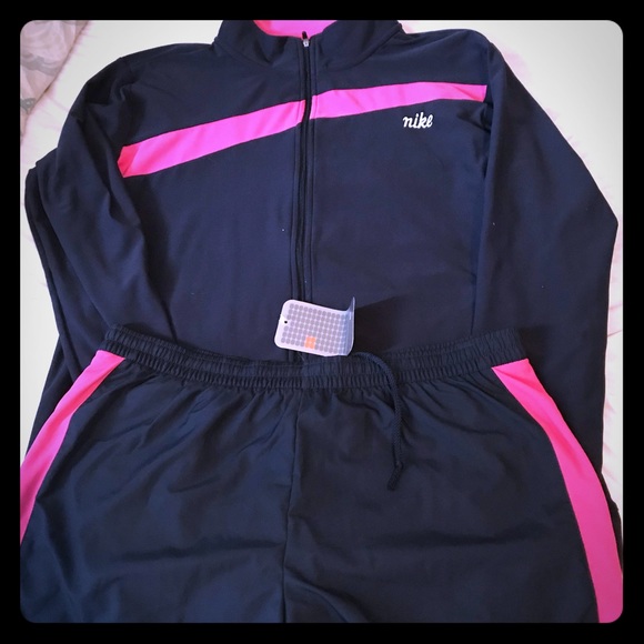 nike shorts and jacket set